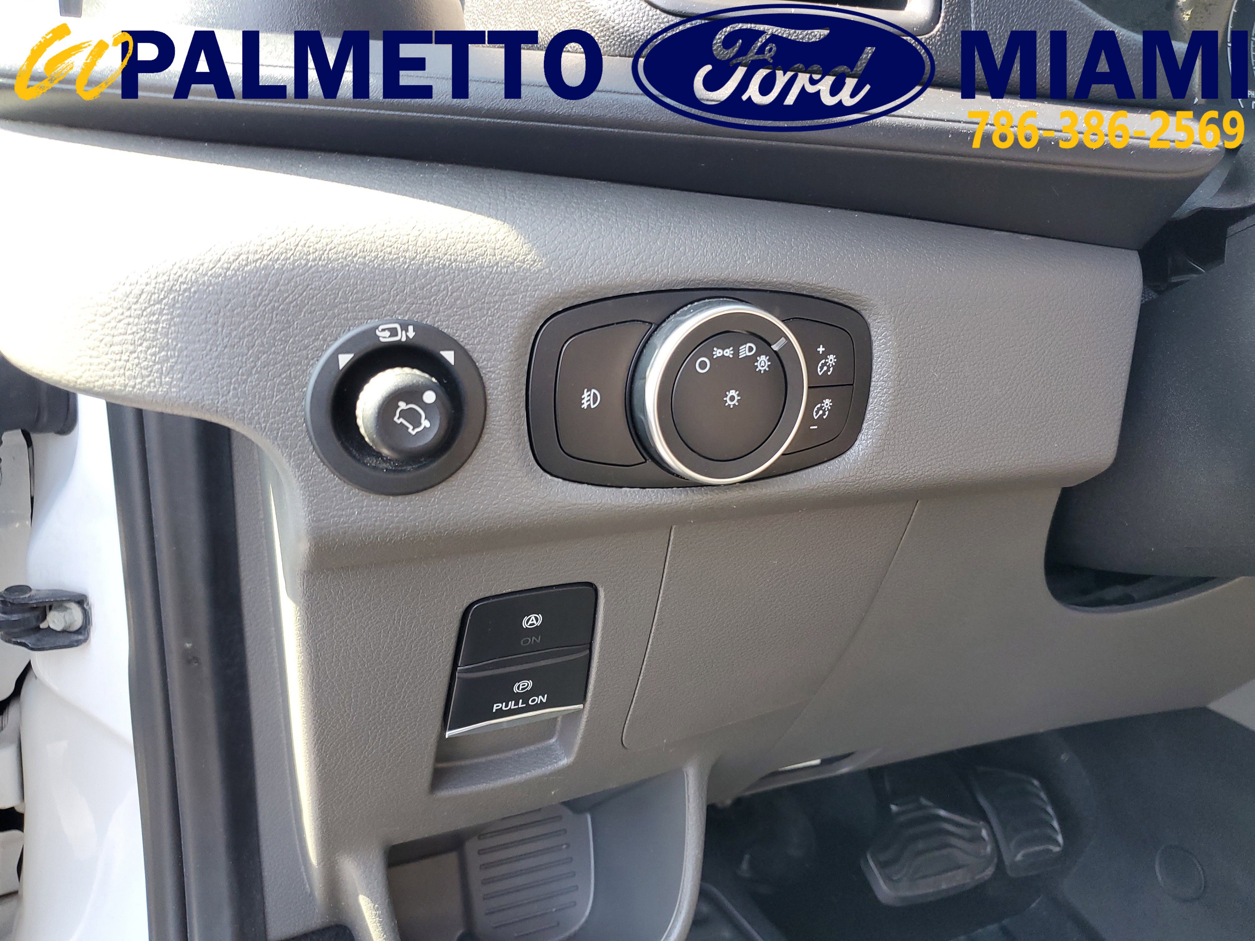 Used 2022 Ford Transit 350 XLT image 16