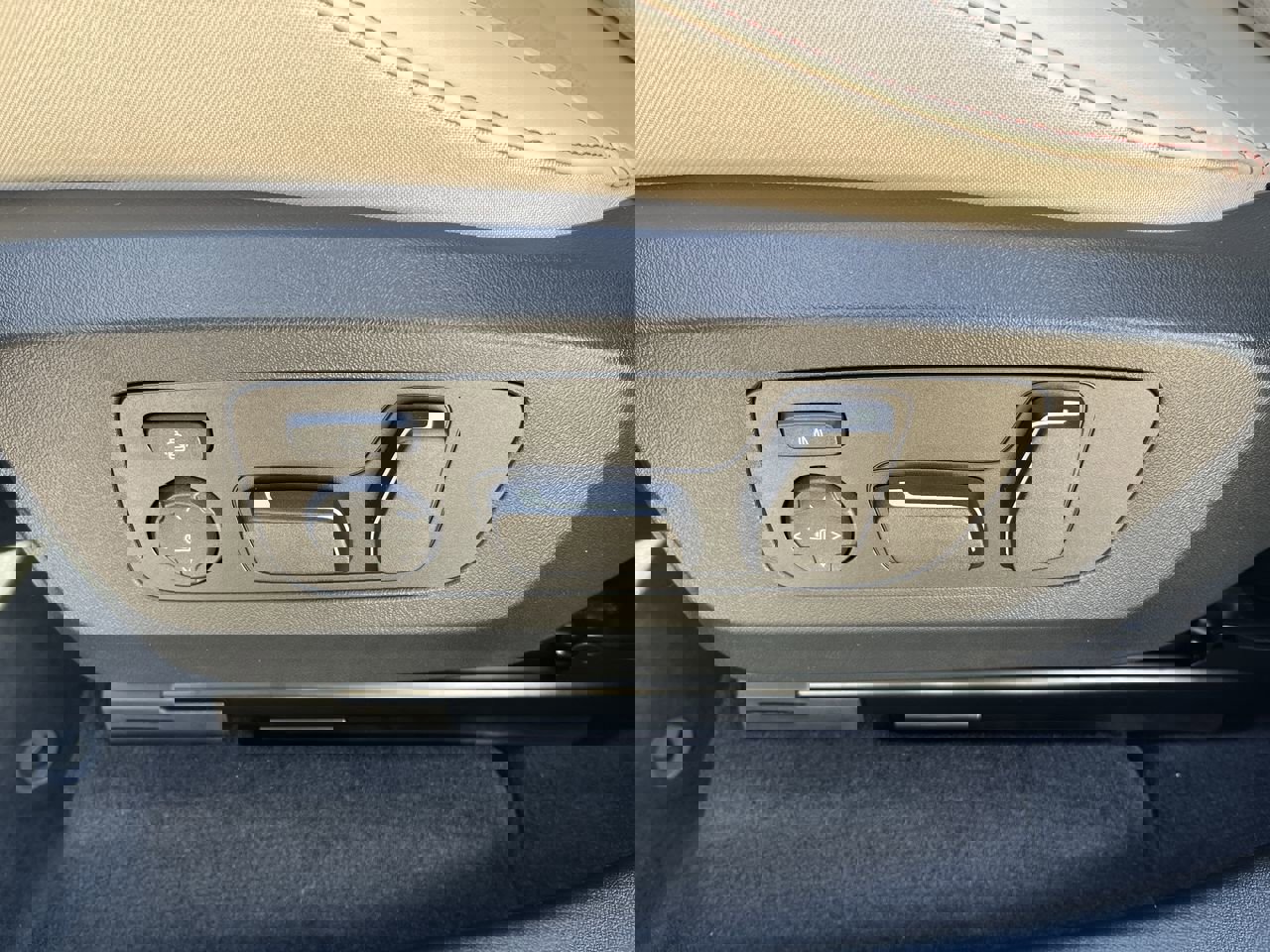 New 2026 BMW X3 xDrive30 w/ Premium Package image 15