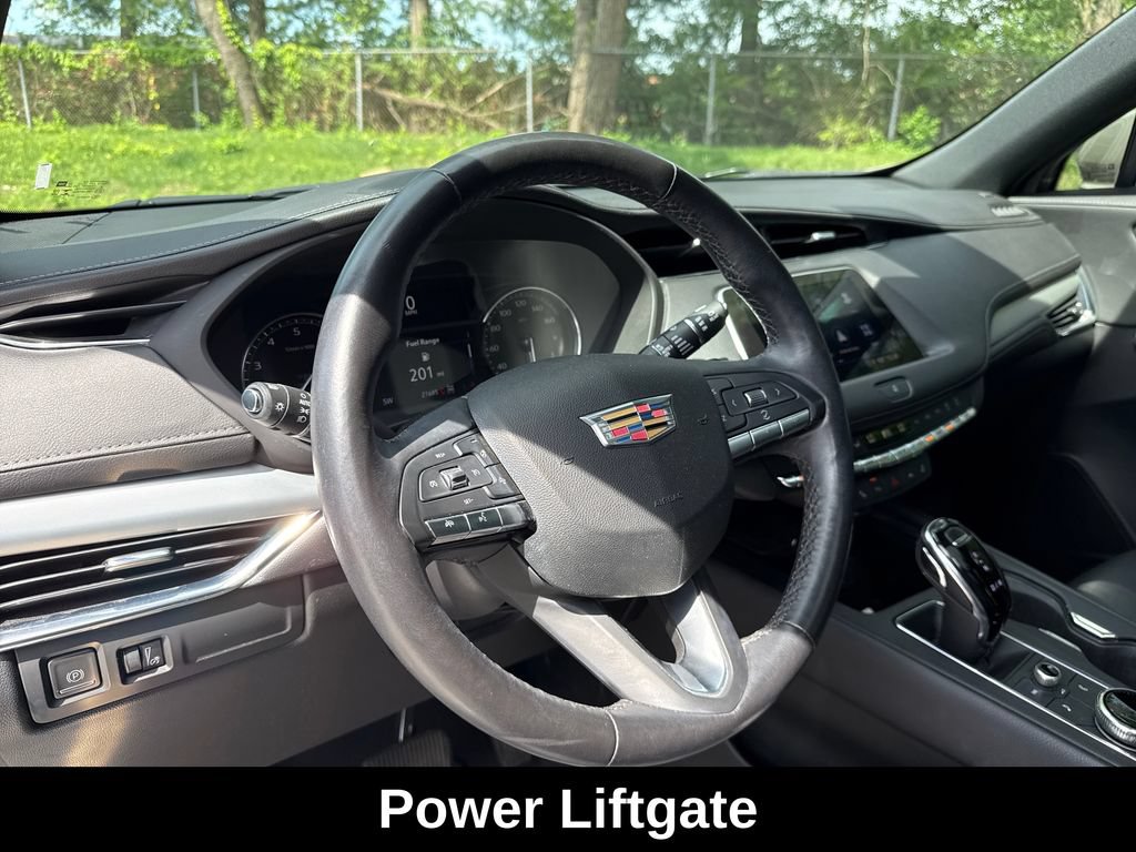 Used 2023 Cadillac XT4 Premium Luxury AWD/4WD image 15