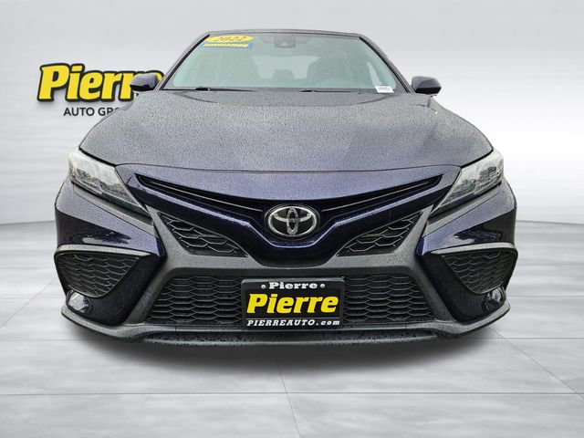 Used 2022 Toyota Camry SE image 9