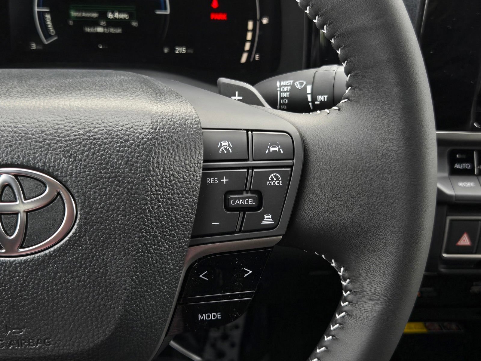 Used 2026 Toyota Camry SE FWD image 19