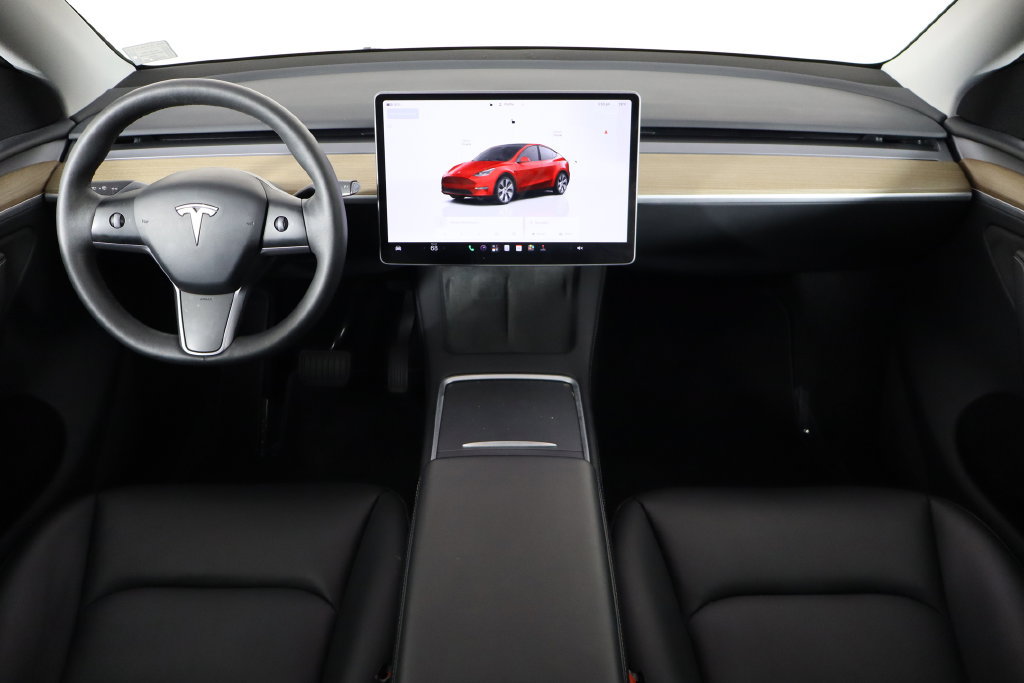 Used 2023 Tesla Model Y Long Range AWD/4WD image 11