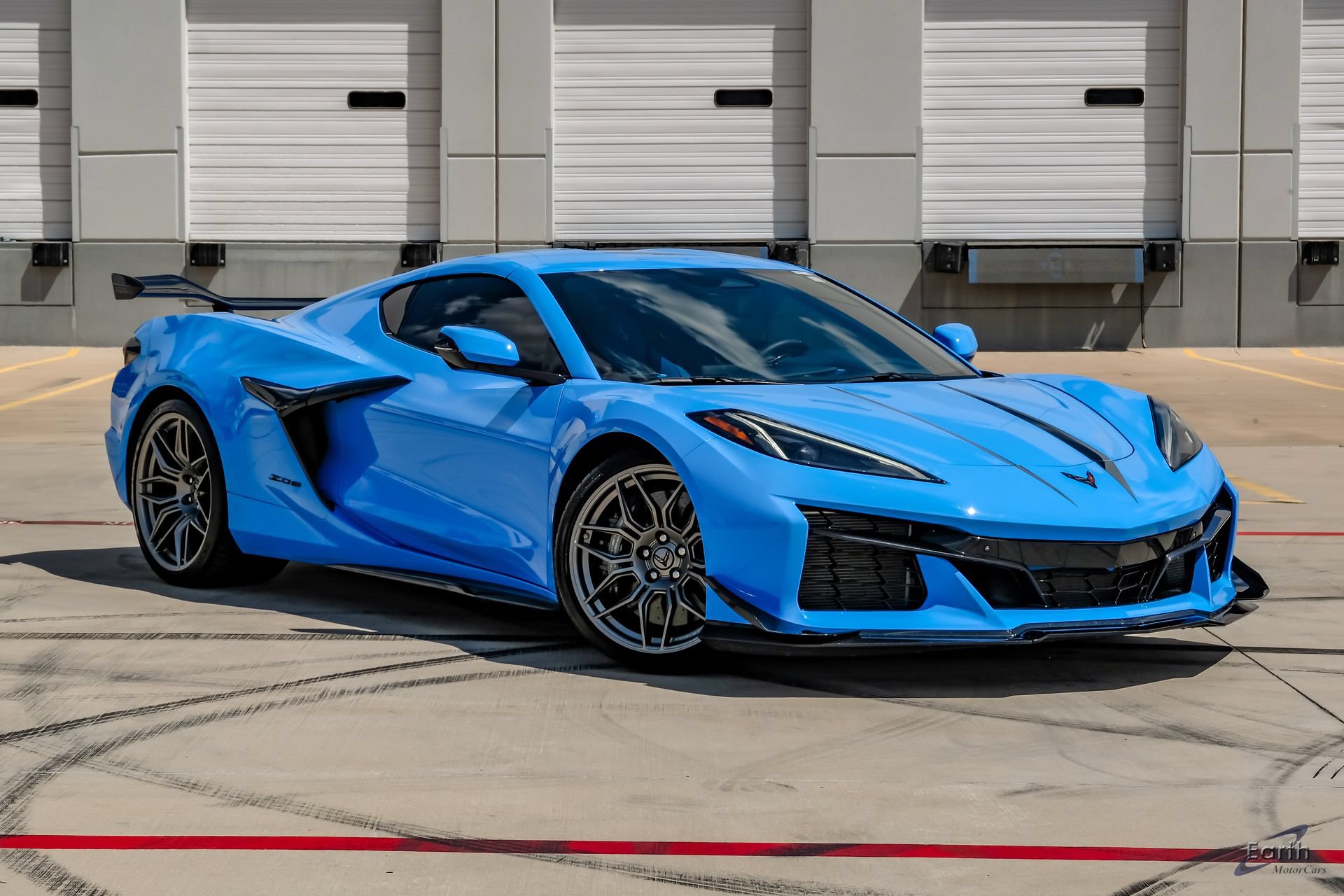 Used 2024 Chevrolet Corvette Z06 w/ Z07 Performance Package RWD image 24