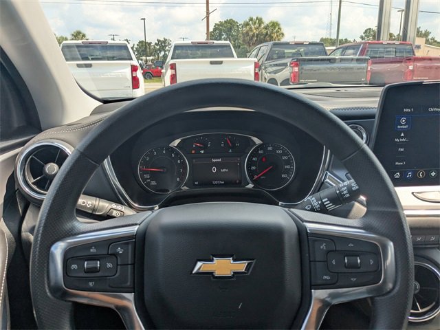 Used 2025 Chevrolet Blazer LT image 22