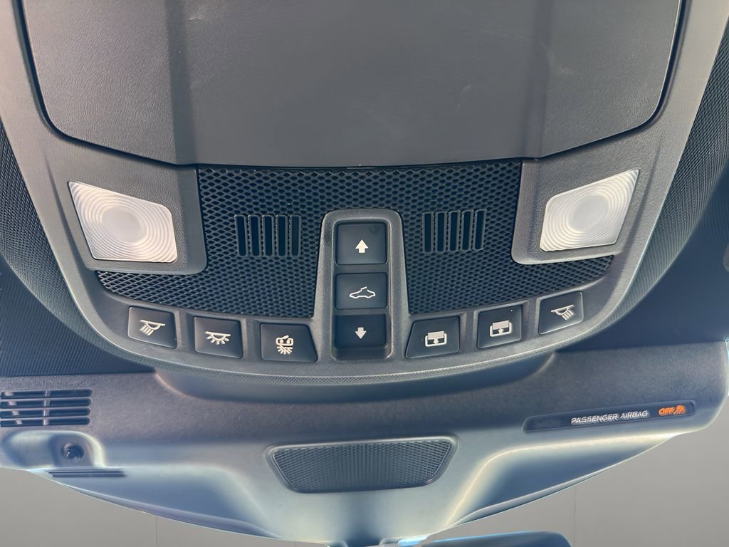 Used 2022 Lincoln Nautilus Reserve image 25