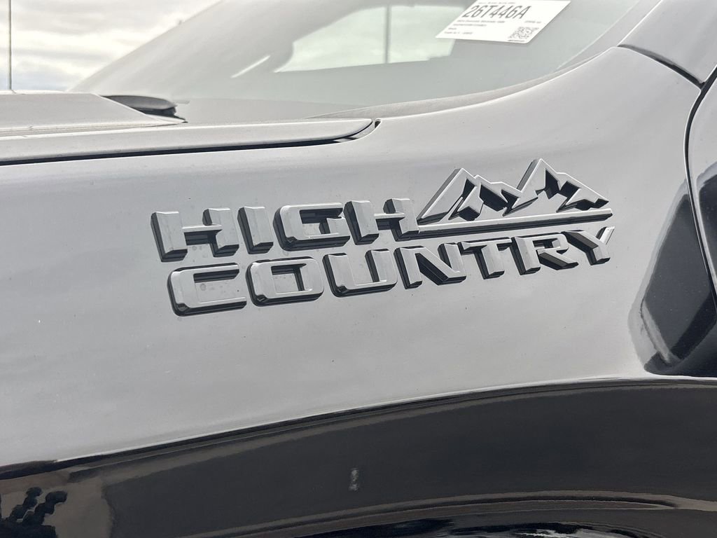 Used 2024 Chevrolet Silverado 1500 High Country w/ Technology Package image 31