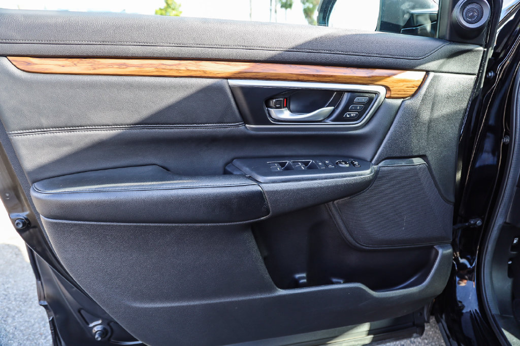 Used 2020 Honda CR-V Touring image 20