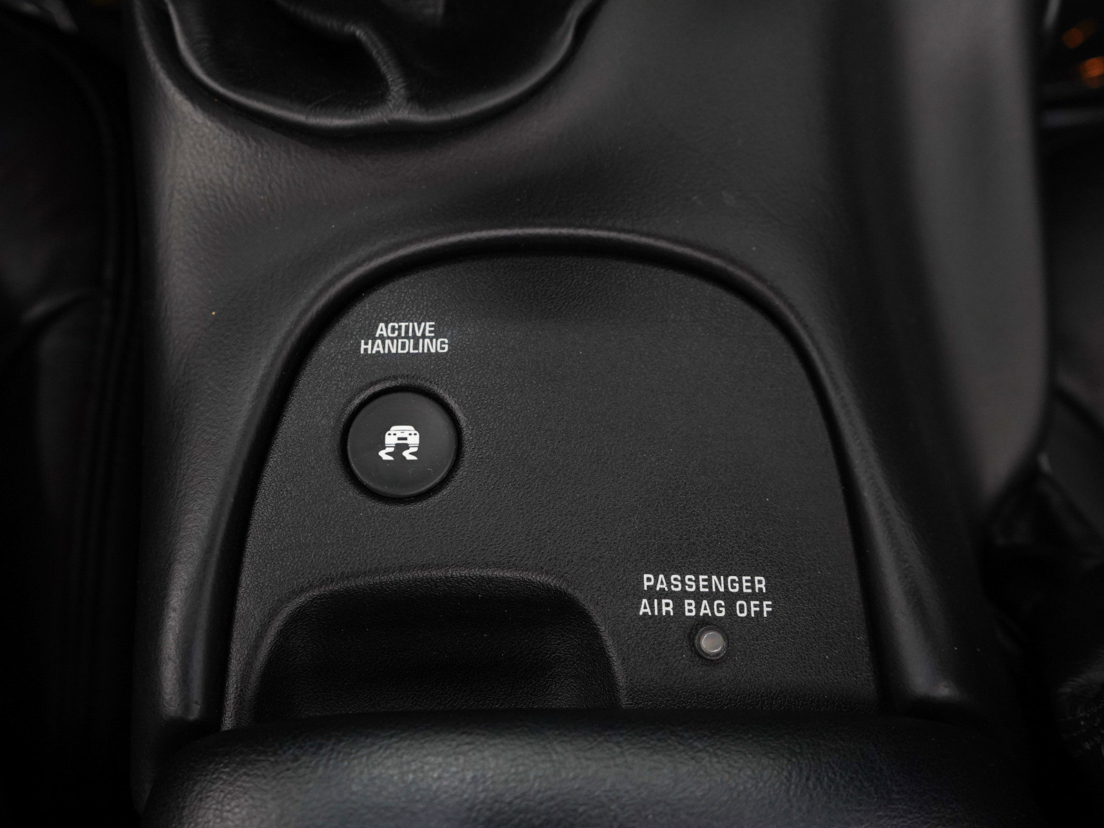 Used 2001 Chevrolet Corvette Convertible w/ Preferred Equipment Group1 image 23