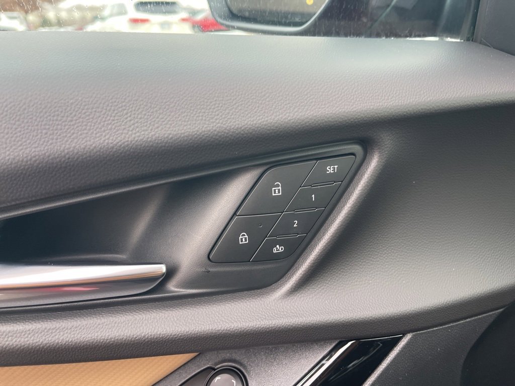 New 2026 Chevrolet Equinox ACTIV w/ Convenience Package III image 30