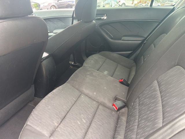 Used 2016 Kia Forte LX FWD image 9