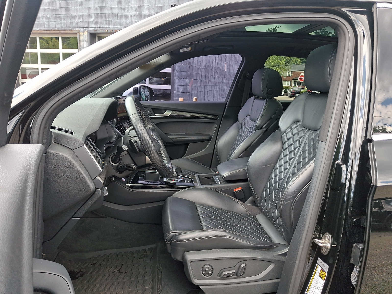 Used 2021 Audi SQ5 Premium Plus w/ Premium Plus Package AWD/4WD image 14