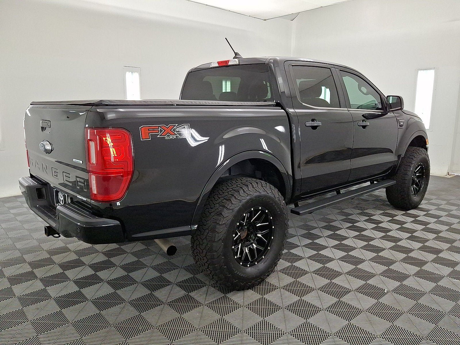 Used 2019 Ford Ranger XLT w/ FX4 Off-Road Package AWD/4WD image 16