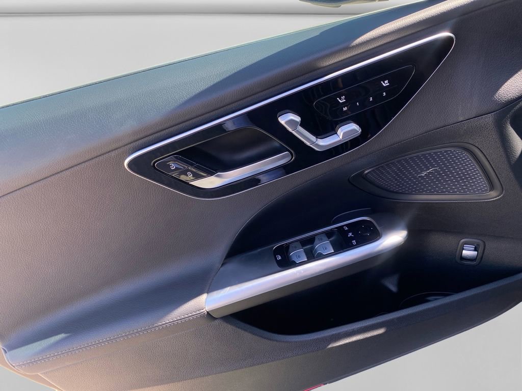 Used 2025 Mercedes-Benz C 300 C 300 image 14