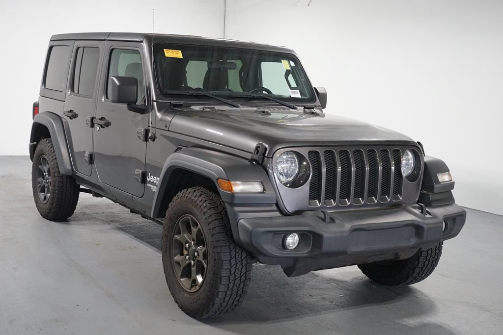 Used 2021 Jeep Wrangler Unlimited Sport AWD/4WD image 3