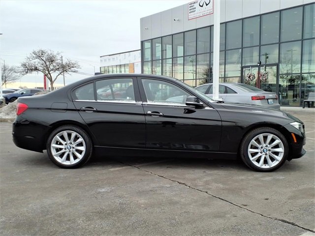 Used 2016 BMW 320i xDrive Sedan image 7
