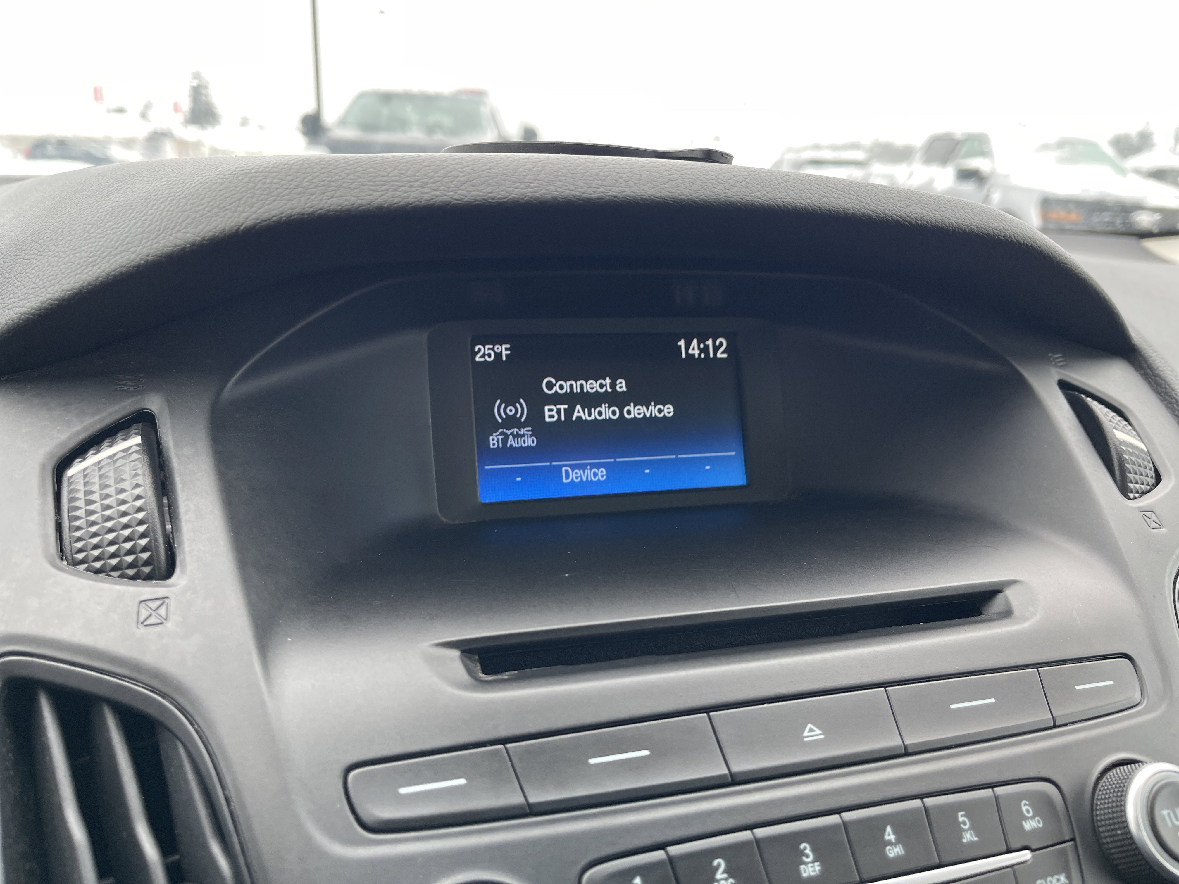 Used 2016 Ford Focus SE w/ Reverse Sensing Package image 18