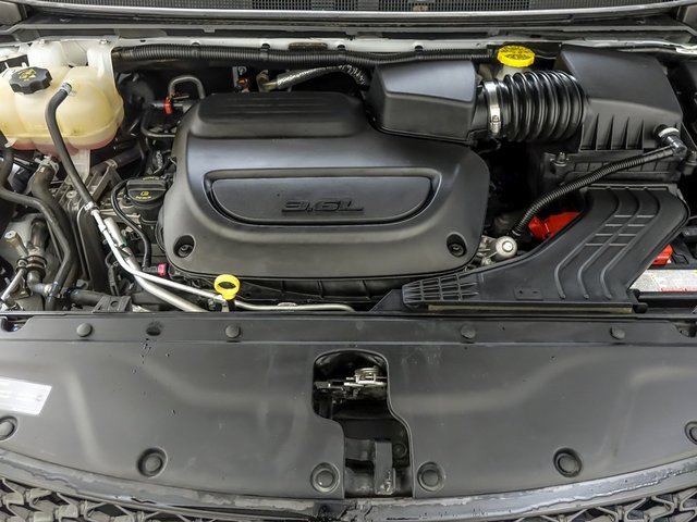 Used 2023 Chrysler Pacifica Limited image 31