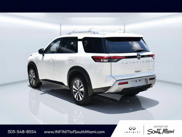 Used 2024 Nissan Pathfinder SL AWD/4WD image 6