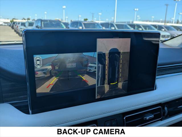 Certified 2023 Lincoln Nautilus Black Label w/ Class II Trailer Tow Package AWD/4WD image 18