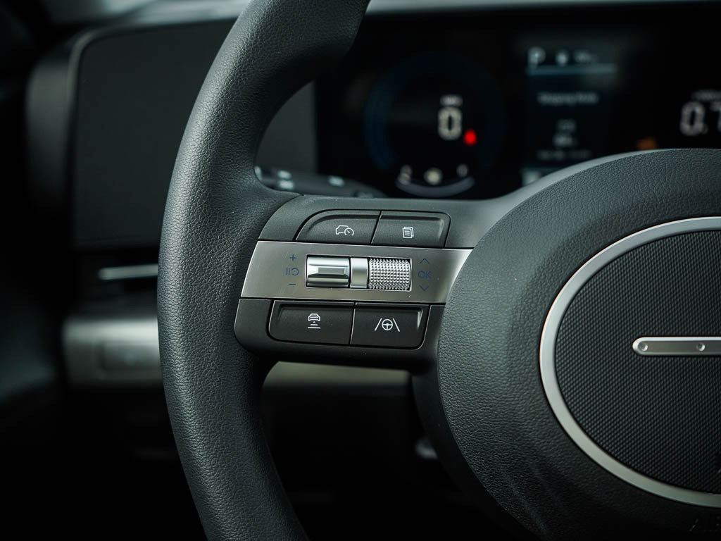 New 2027 Hyundai Kona SE AWD/4WD image 19