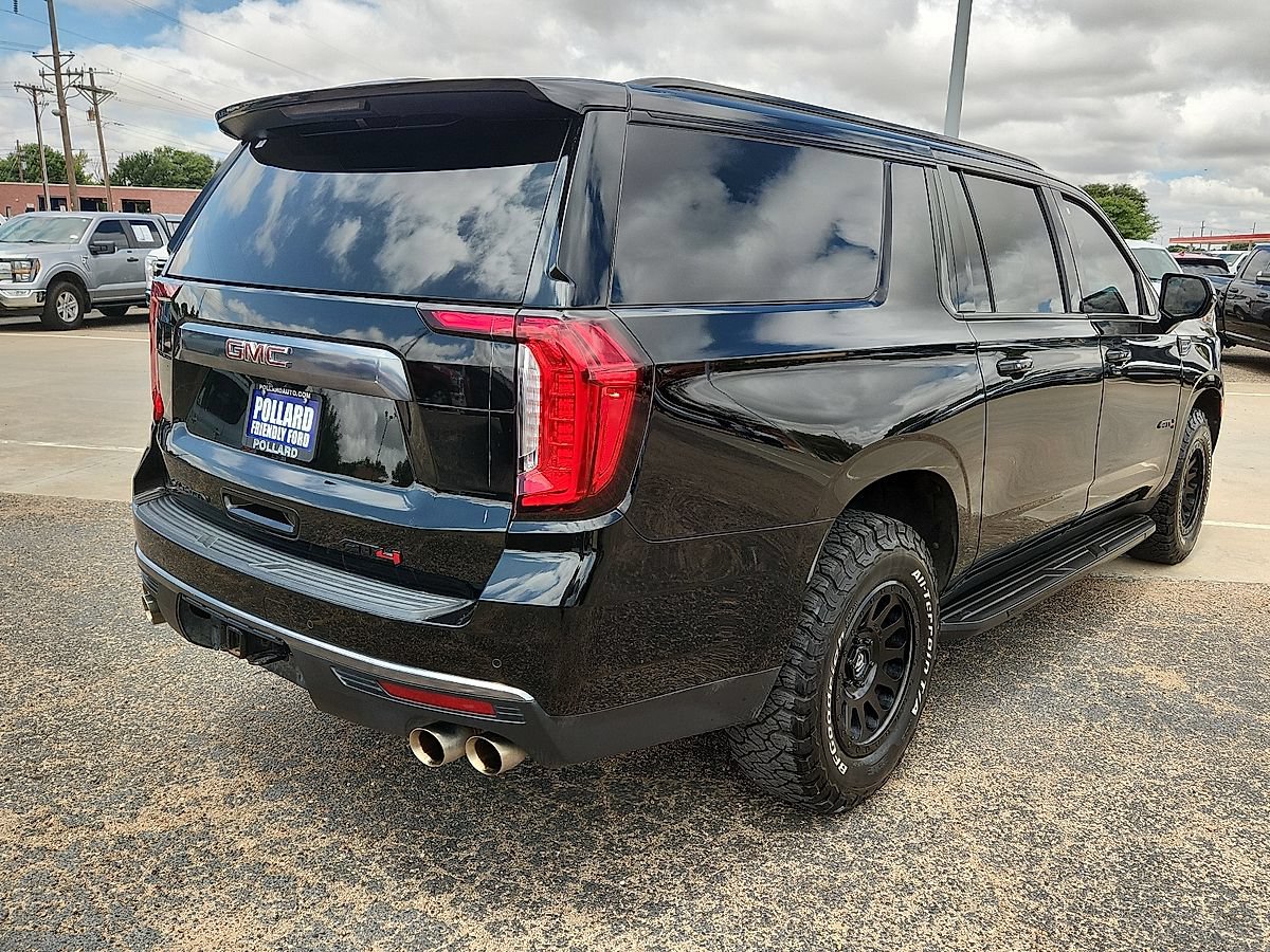 Used 2022 GMC Yukon XL AT4 AWD/4WD image 3