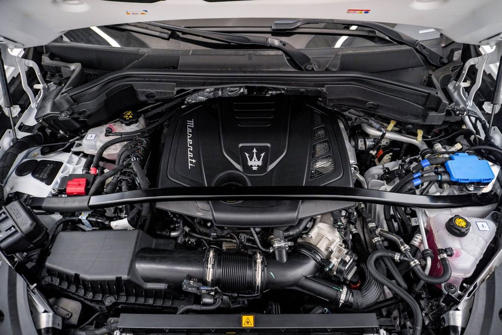 Used 2023 Maserati Grecale Modena image 27