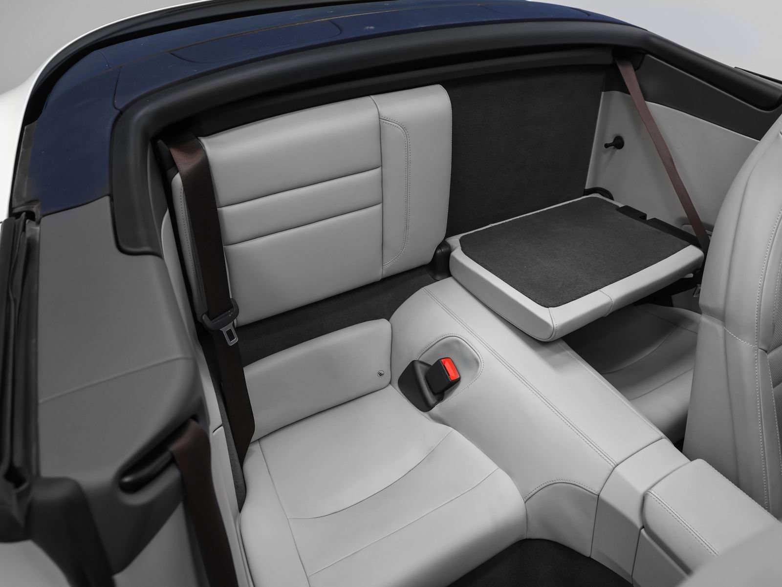 Certified 2020 Porsche 911 Carrera 4S image 26