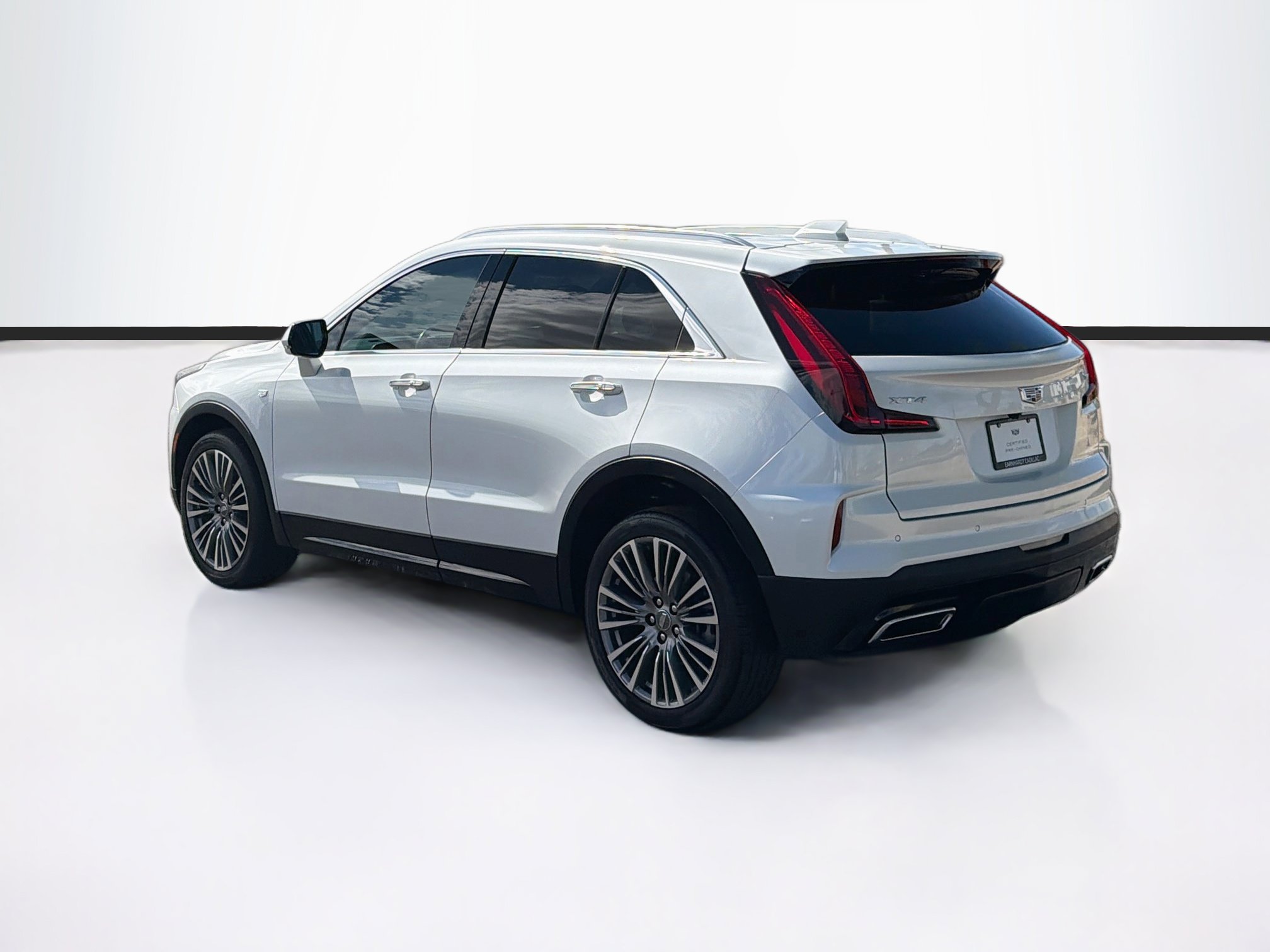 Certified 2024 Cadillac XT4 Premium Luxury FWD image 7
