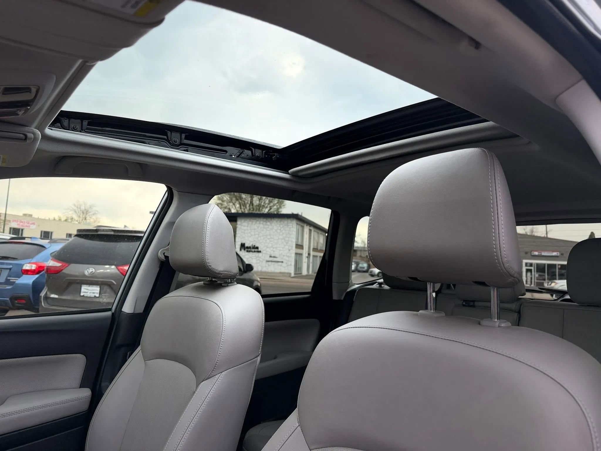 Used 2017 Subaru Forester 2.5i Limited image 13