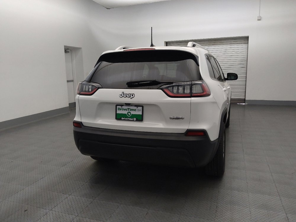 Used 2019 Jeep Cherokee Latitude Plus FWD image 7