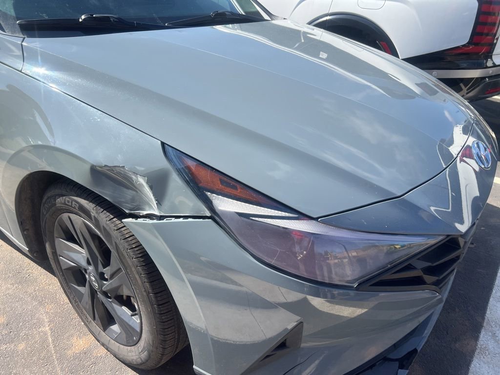 Used 2021 Hyundai Elantra SEL w/ Cargo Package image 9