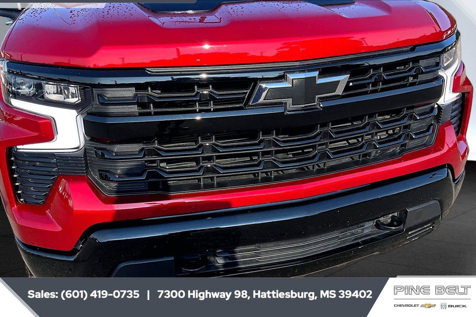 Used 2025 Chevrolet Silverado 1500 LT Trail Boss w/ Convenience Package II AWD/4WD image 22