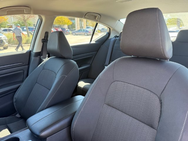 Used 2024 Nissan Altima 2.5 S FWD image 14