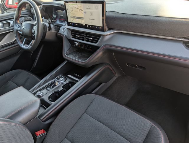 Used 2025 Ford Explorer ST AWD/4WD image 37
