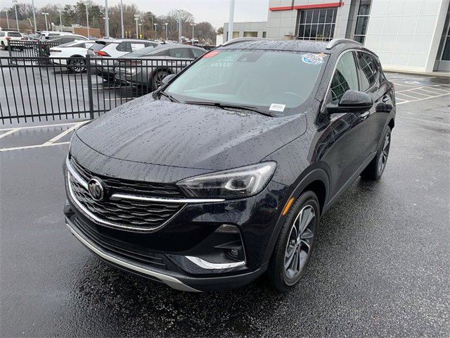 Used 2020 Buick Encore GX Essence image 4