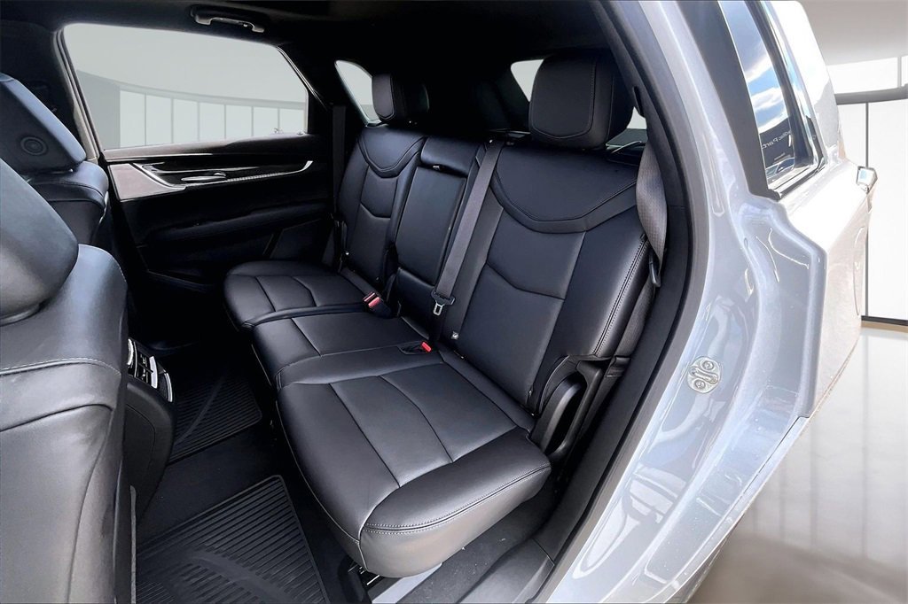New 2026 Cadillac XT5 Sportv image 10