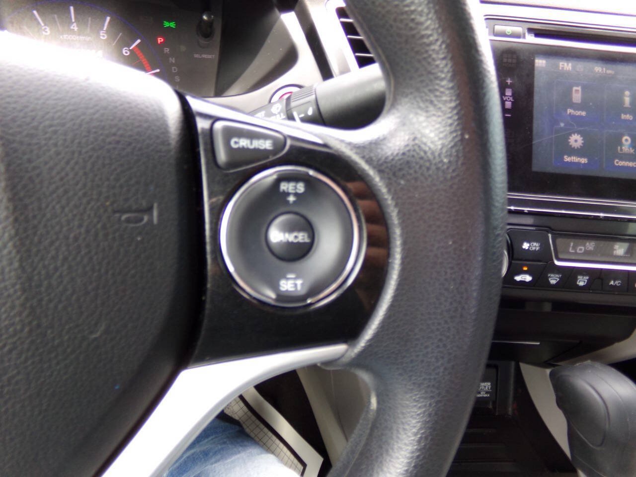 Used 2015 Honda Civic Hybrid Sedan image 26
