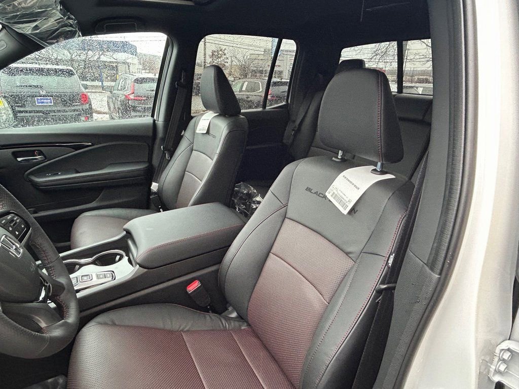 New 2026 Honda Ridgeline Black Edition image 12