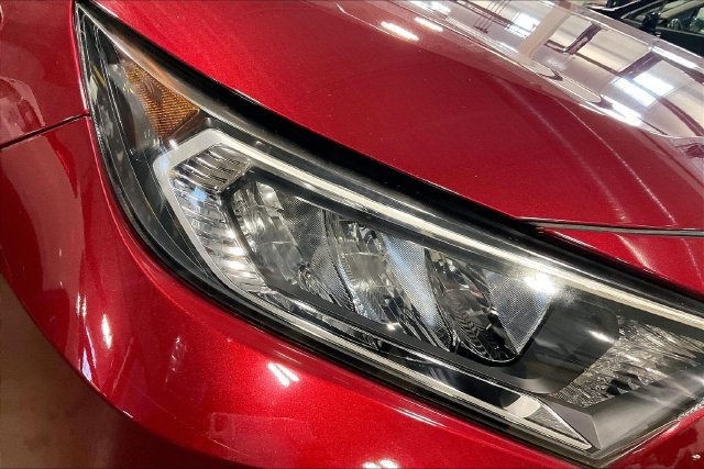 Used 2019 Toyota RAV4 XLE w/ Convenience Package AWD/4WD image 28