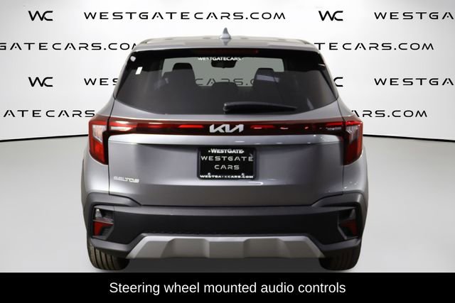 Used 2026 Kia Seltos LX FWD image 4