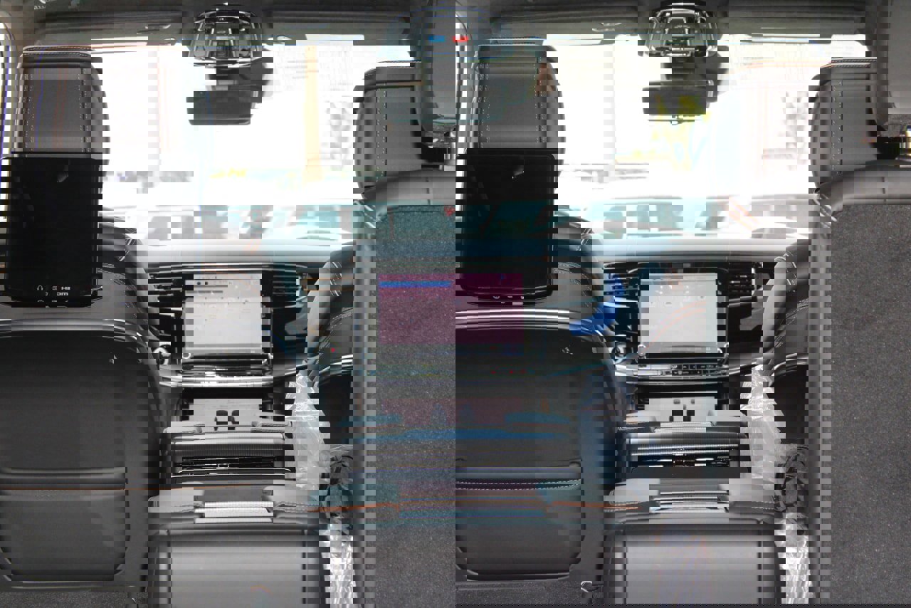 New 2025 Jeep Grand Wagoneer Series III w/ Rear Seat Video Group 1 image 56