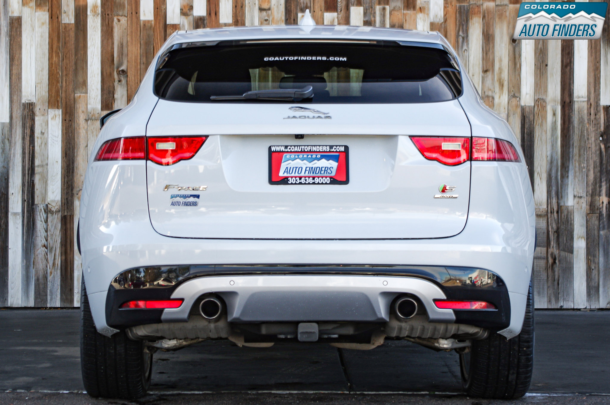 Used 2017 Jaguar F-PACE S image 5