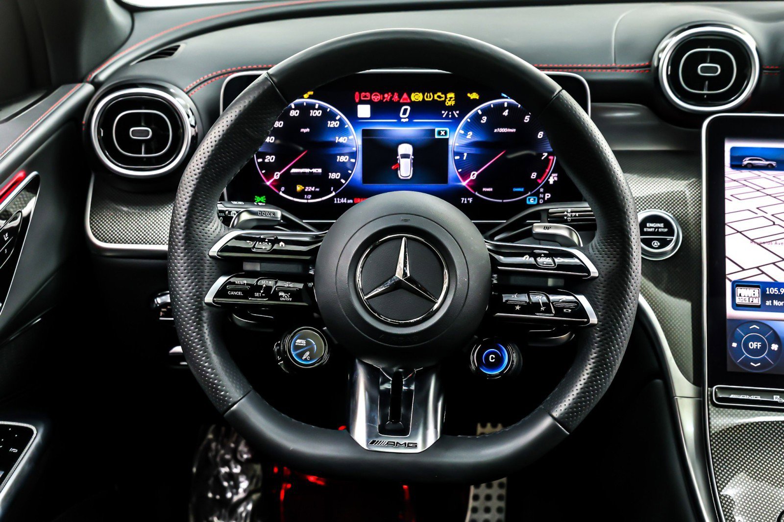 Used 2024 Mercedes-Benz GLC 43 AMG 4MATIC image 19