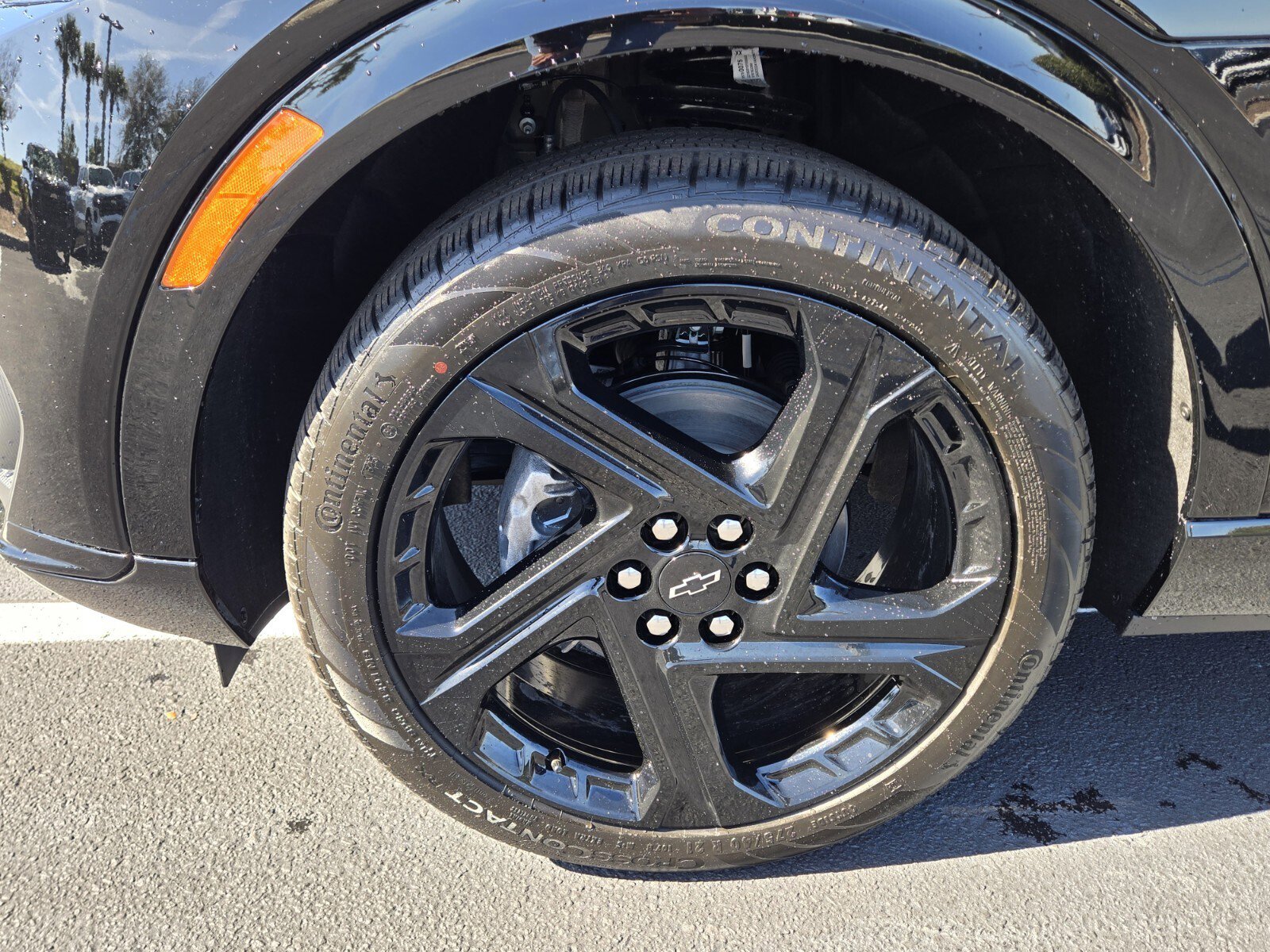 New 2026 Chevrolet Equinox EV RS image 4