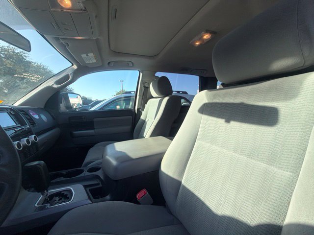 Used 2015 Toyota Sequoia SR5 RWD image 7