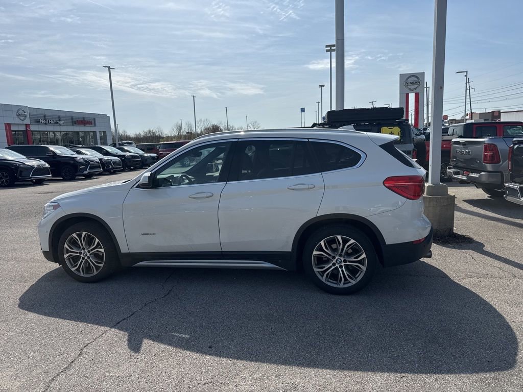 Used 2017 BMW X1 xDrive28i image 2
