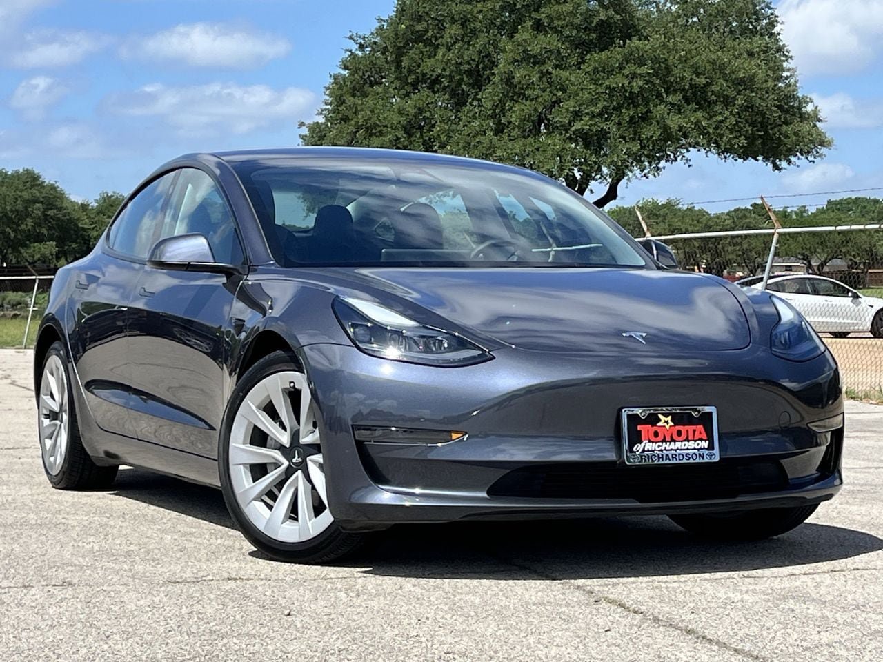 Used 2023 Tesla Model 3 Standard Range RWD image 2