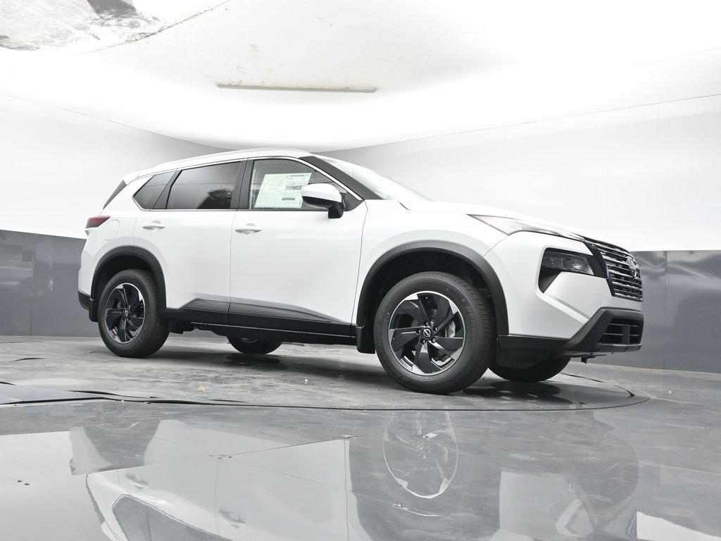 Used 2026 Nissan Rogue SV w/ SV Premium Package AWD/4WD image 15