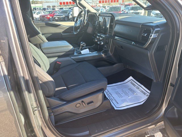 Used 2022 Ford F150 XLT w/ Equipment Group 302A High image 18