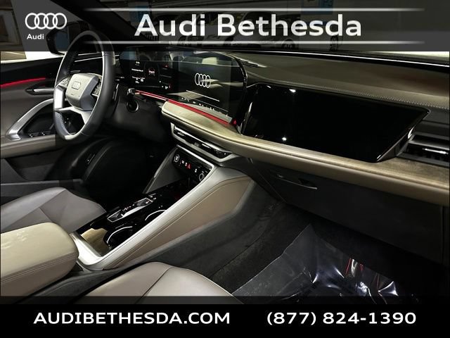 Certified 2025 Audi Q5 Premium Plus w/ Premium Plus AWD/4WD image 11